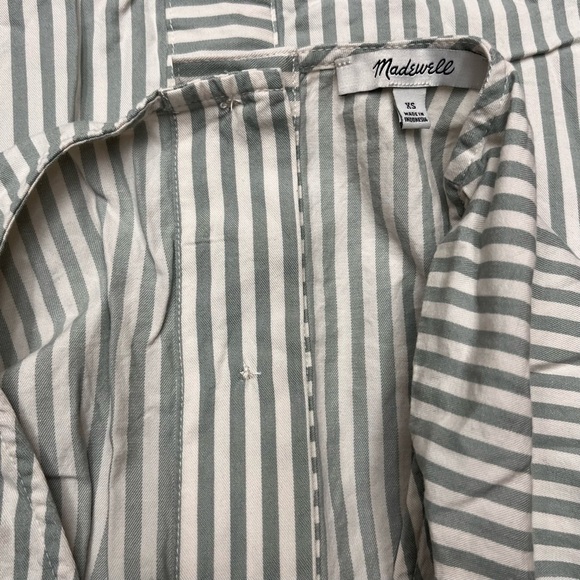 Madewell Button-Back Easy Dress in Stripe - Picture 4 of 10